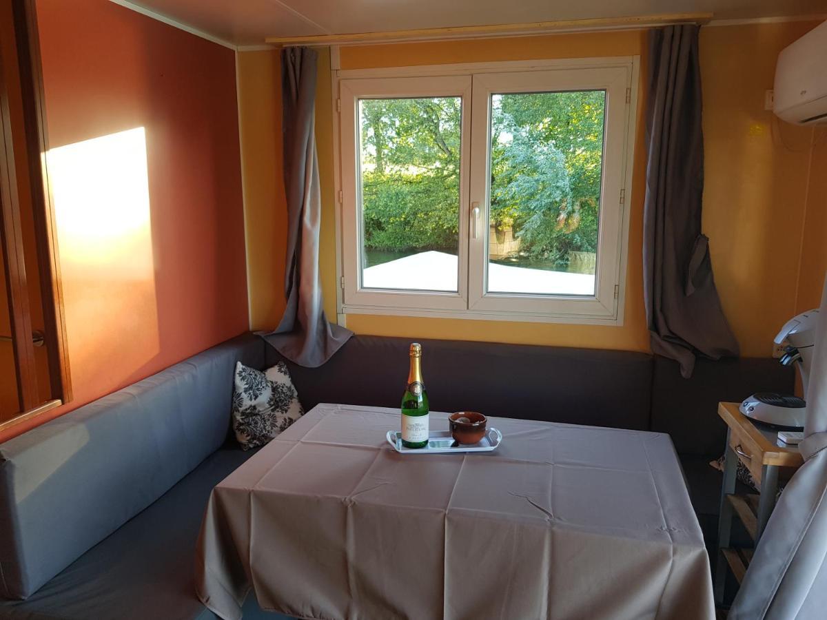 Cottage Flottant Saint Jean De Losne Option Jacuzzi Εξωτερικό φωτογραφία
